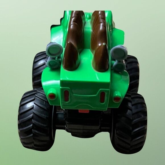 3 Monster Trucks Pop Sugar Dino Gator Monster Tori Loco Trucks - Picture 8 of 11